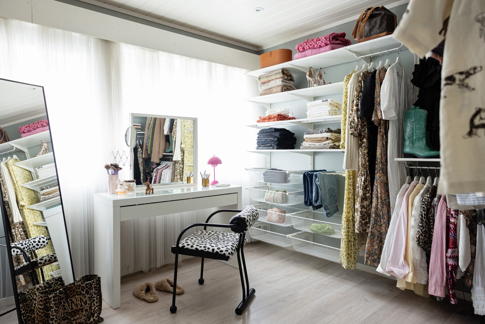 Soverom 3 blir idag benyttet som walk-in-closet. Galleribilde