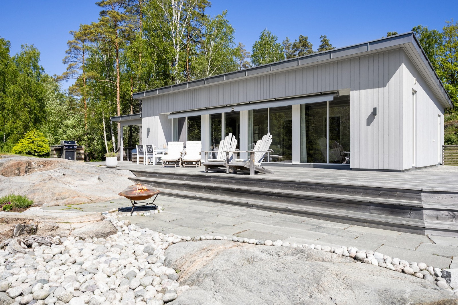 Her har man 110 kvm med solrik terrasse Galleribilde