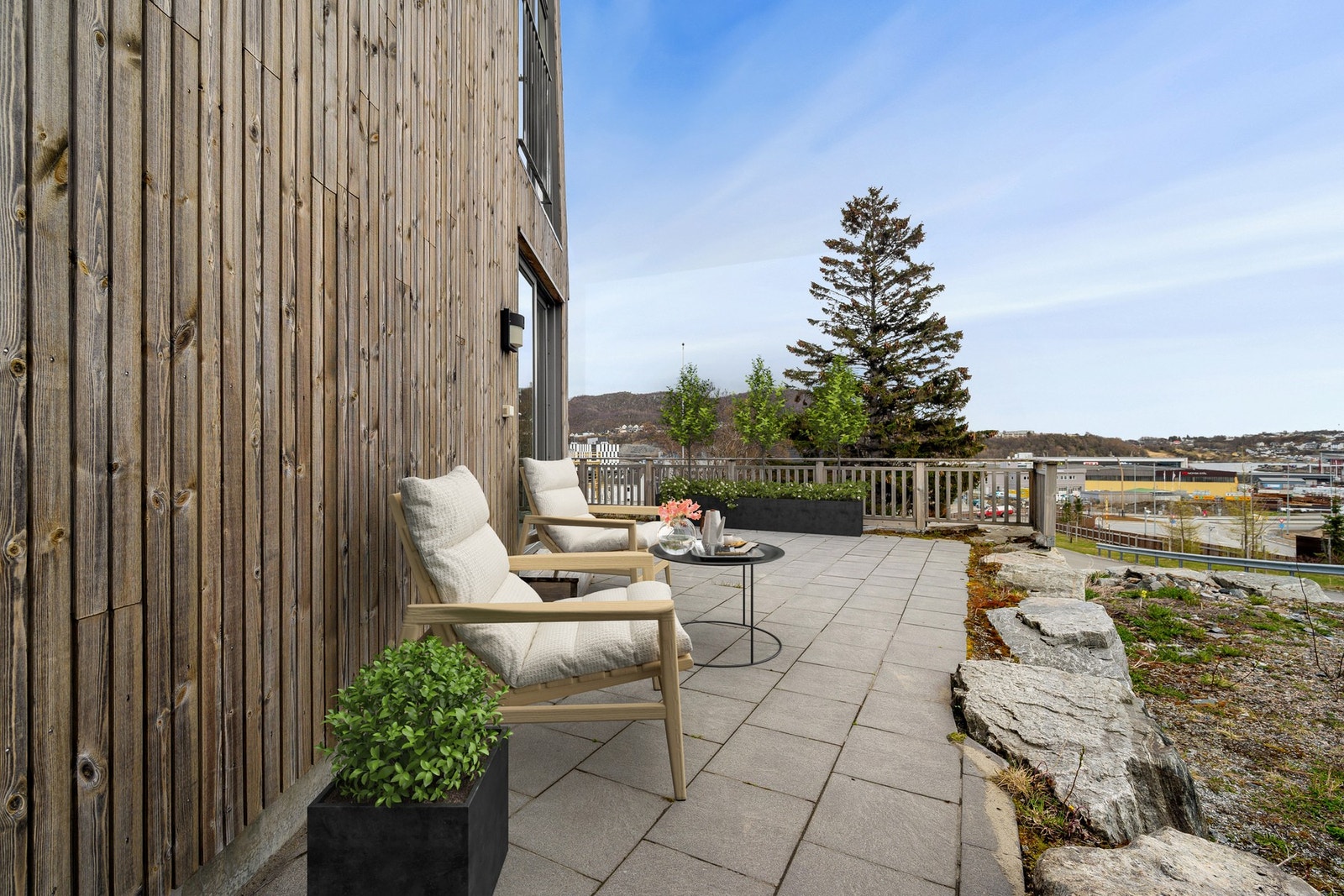 Her nyter du sol fra tidlig morgen og utover ettermiddagen Galleribilde