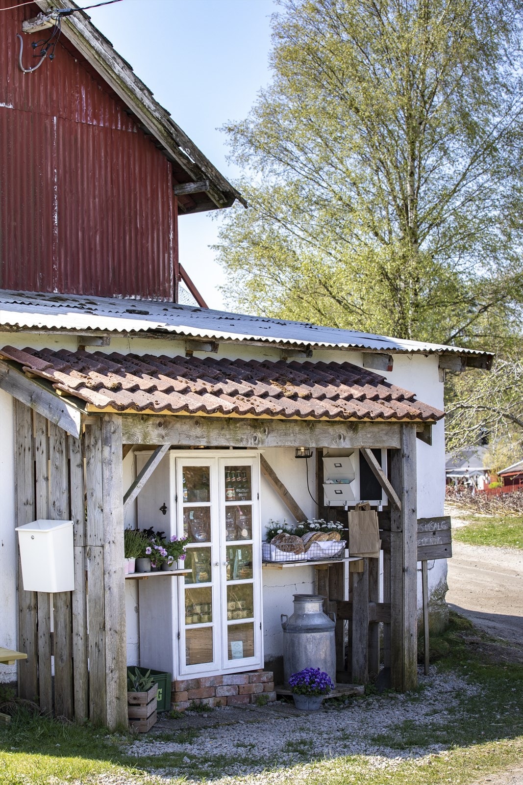 Gårdsutsalg Foto: Lise Mari Stang Jacobsen Galleribilde