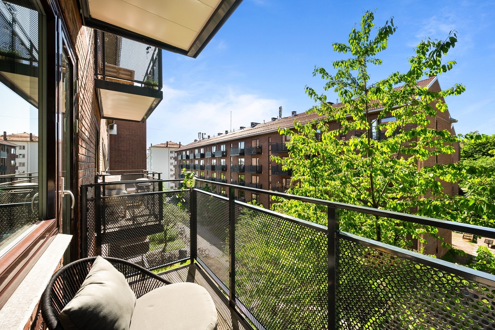 På balkongen er det plass til utemøblement og beplantning. Galleribilde