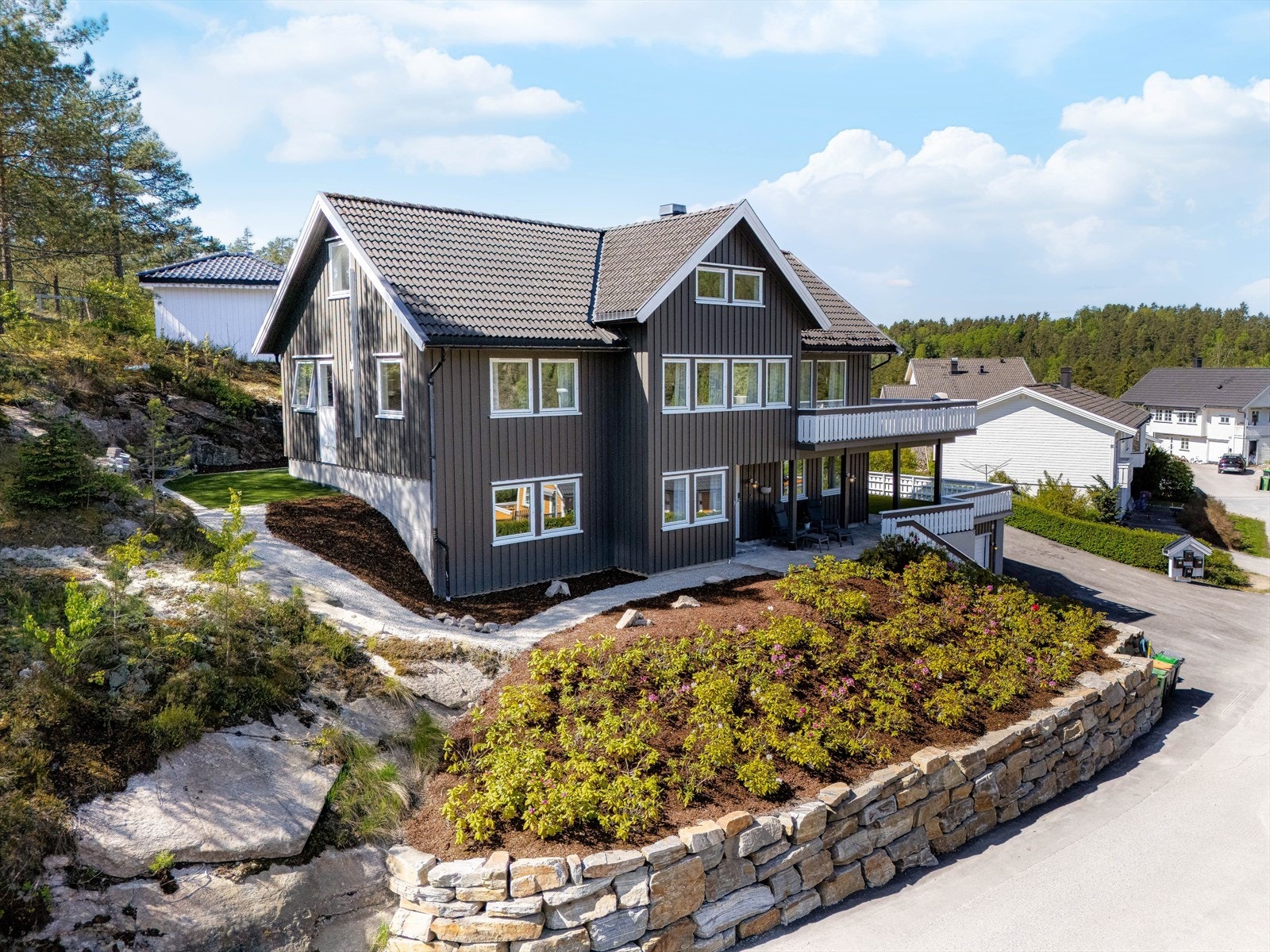 Eiendomsmegler Espen Thoresen presenterer Skjelbekkåsen 51! Galleribilde