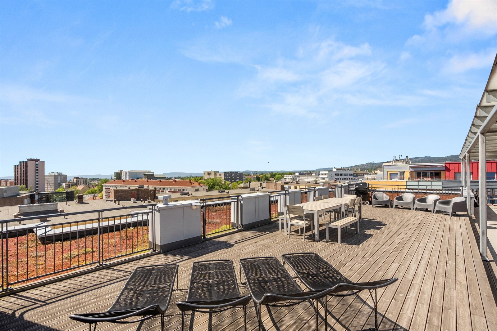 Felles takterrasse til bruk for beboere. Galleribilde