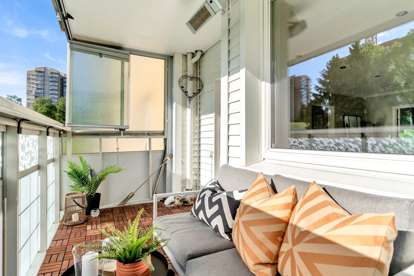 Her er alt lagt til rette for å nyte varme sommerdager og sene sommerkvelder i hyggelige lag. Galleribilde