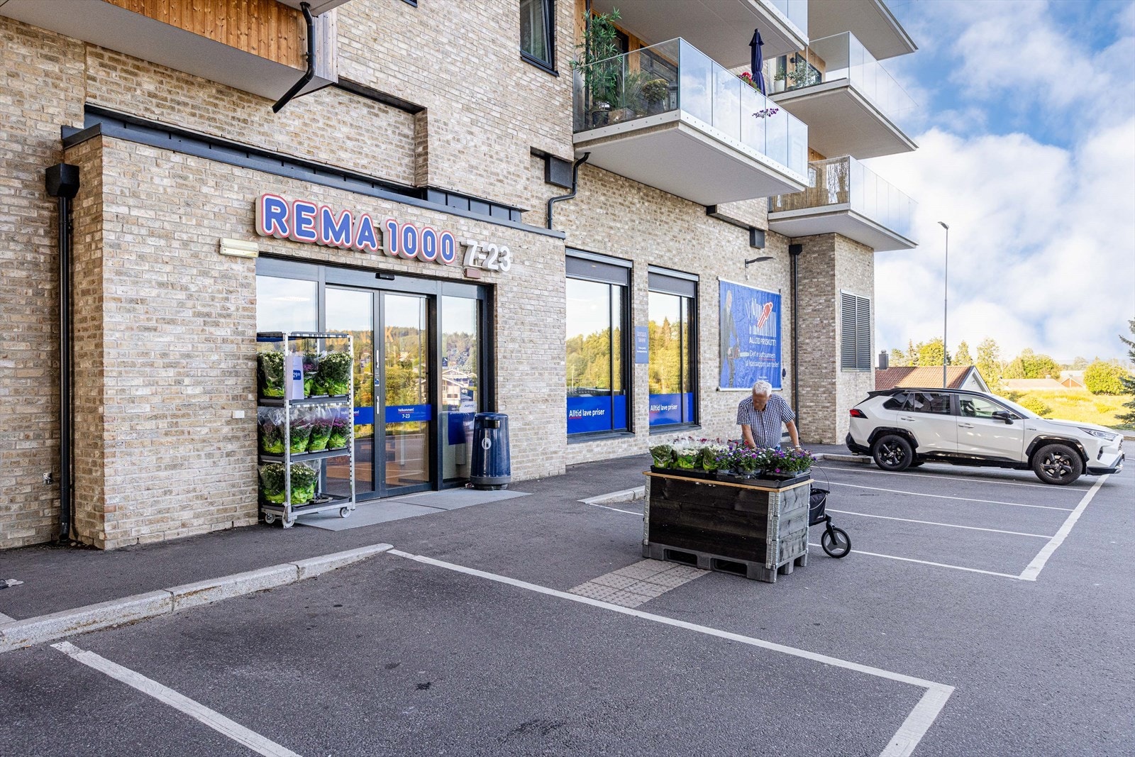 Rema1000 på Sennerudtoppen, kun få minutter fra boligen Galleribilde