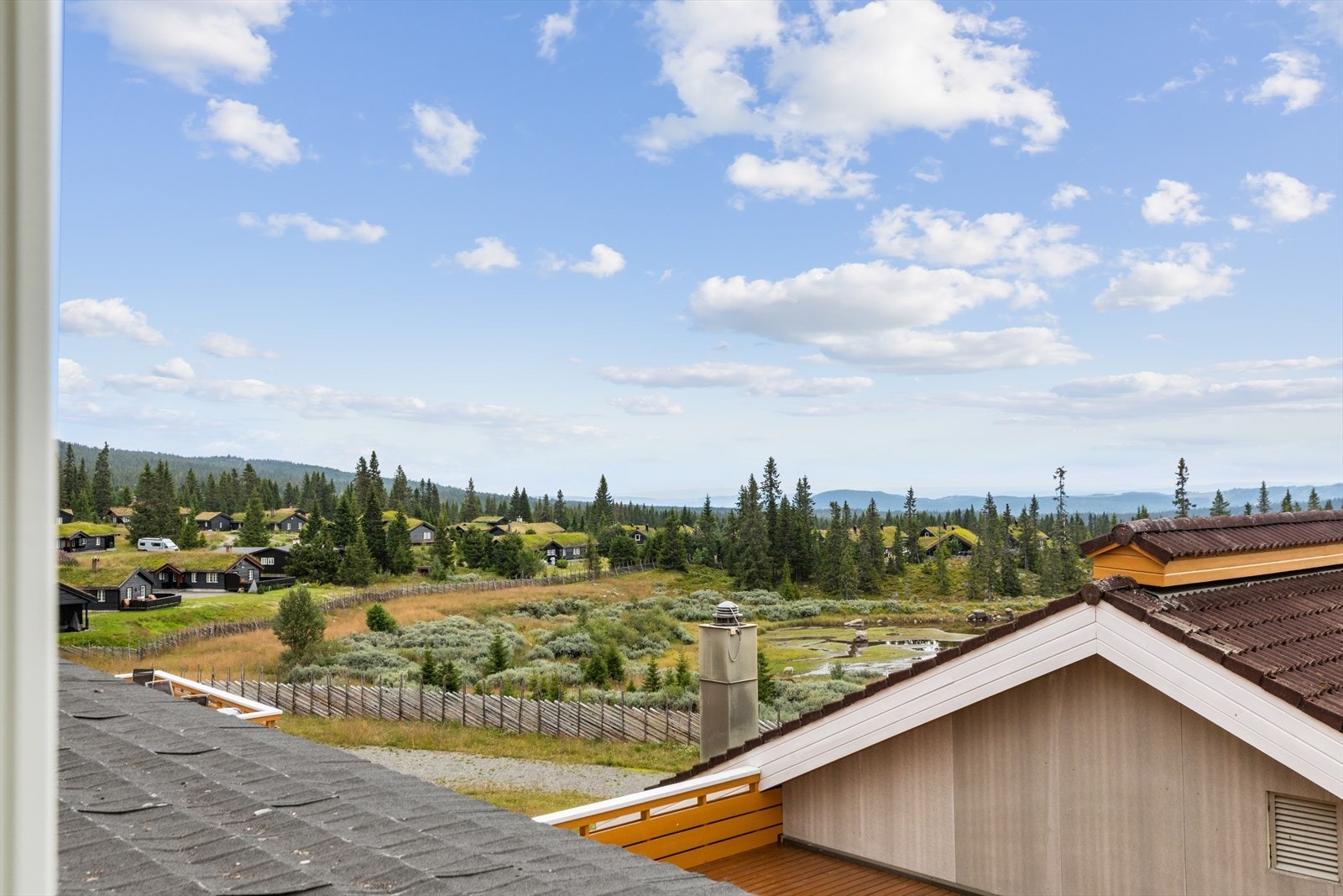 Flott utsikt fra leiligheten. Galleribilde