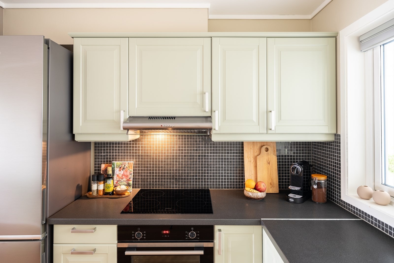 Alle hvitevarer medfølger i handelen. Galleribilde