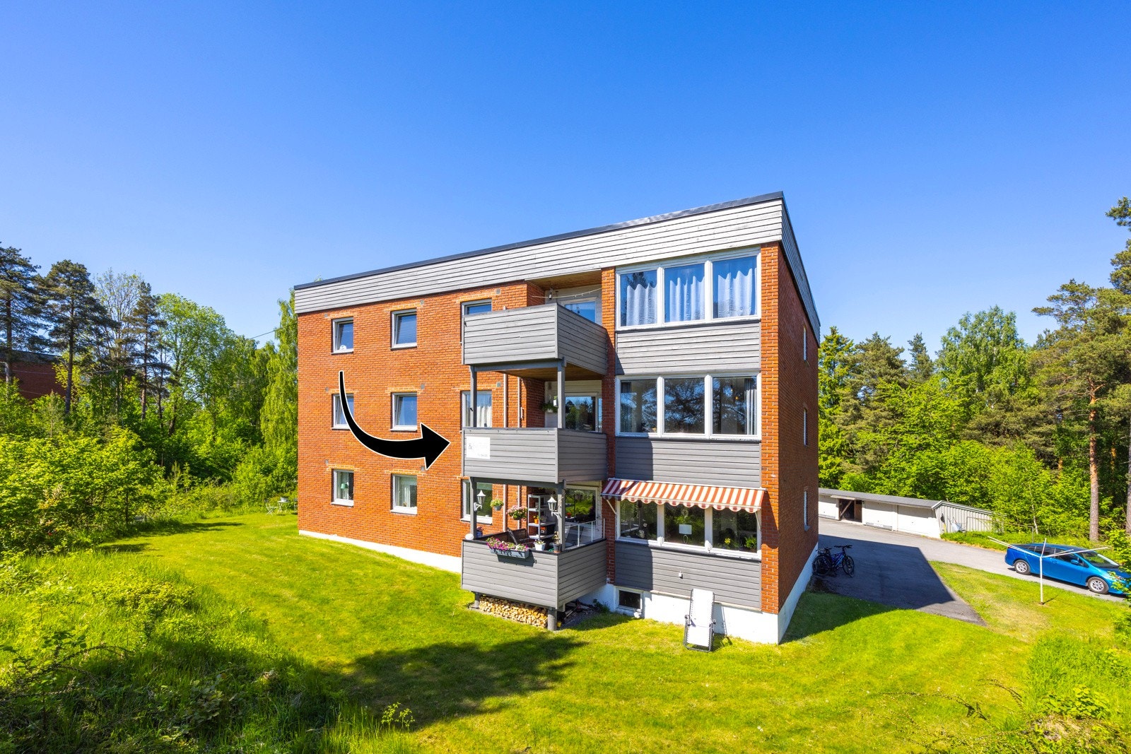 Dette er en bolig det er lett å trives i, med en lun atmosfære og en rolig beliggenhet i et populært og veletablert område på Heistad. Galleribilde