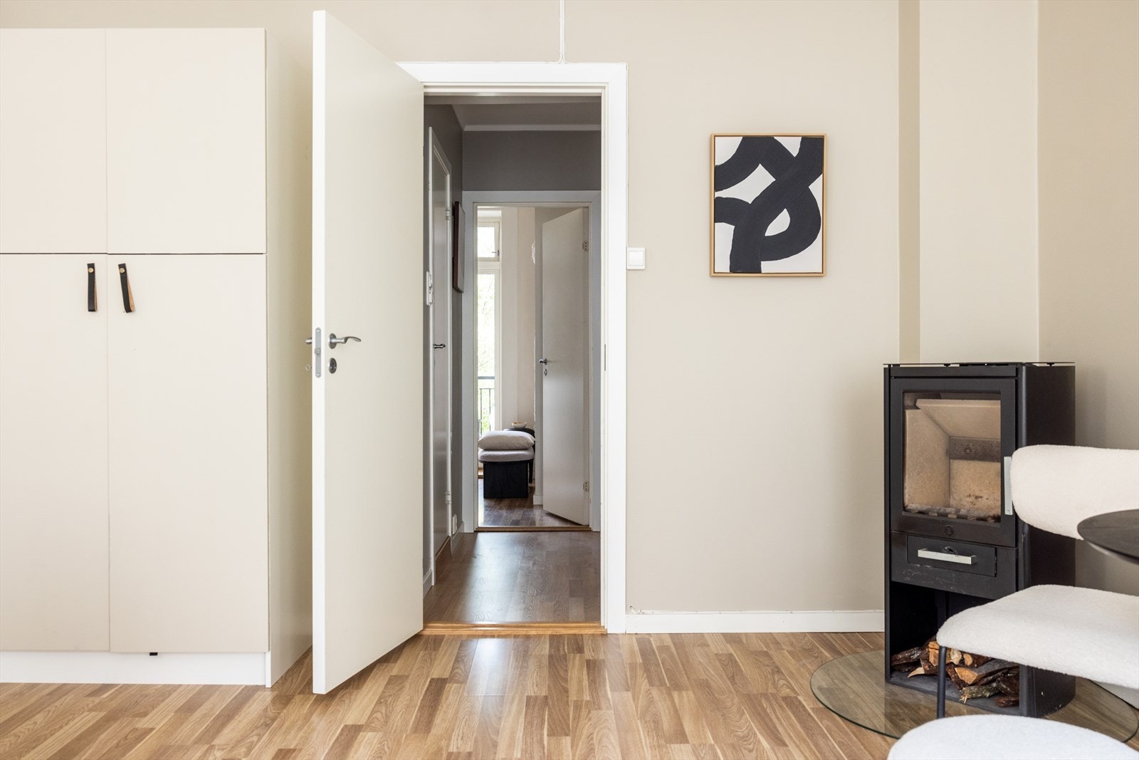 - Herlig peisovn som varmer godt på kalde høst- og vinterdager - Galleribilde