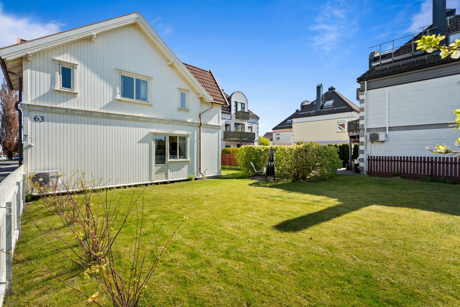 Sentral beliggenhet med kun 400 meter til Sarpsborg torg og gågate. Galleribilde