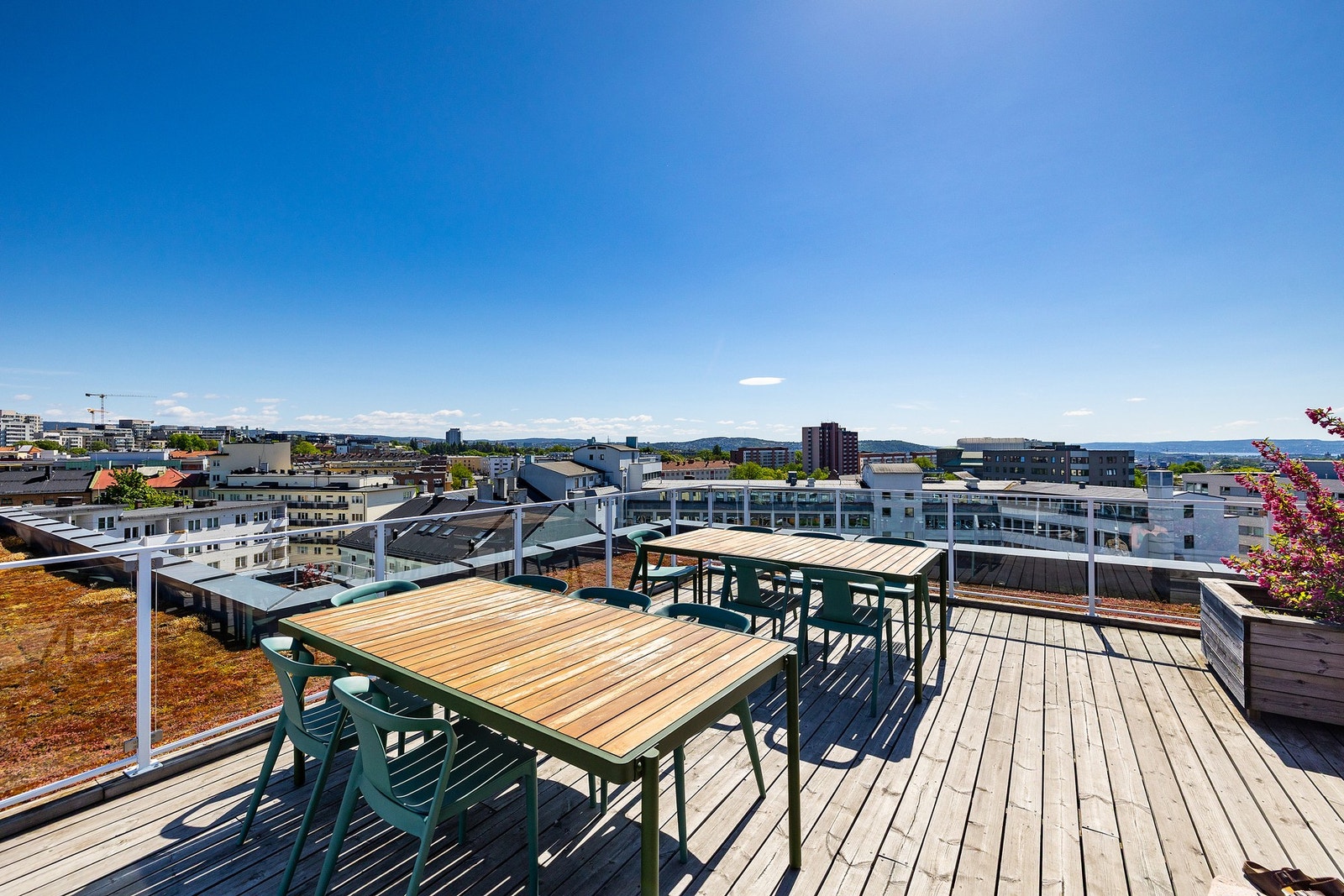 Beboere har tilgang til en flott takterrasse. Galleribilde