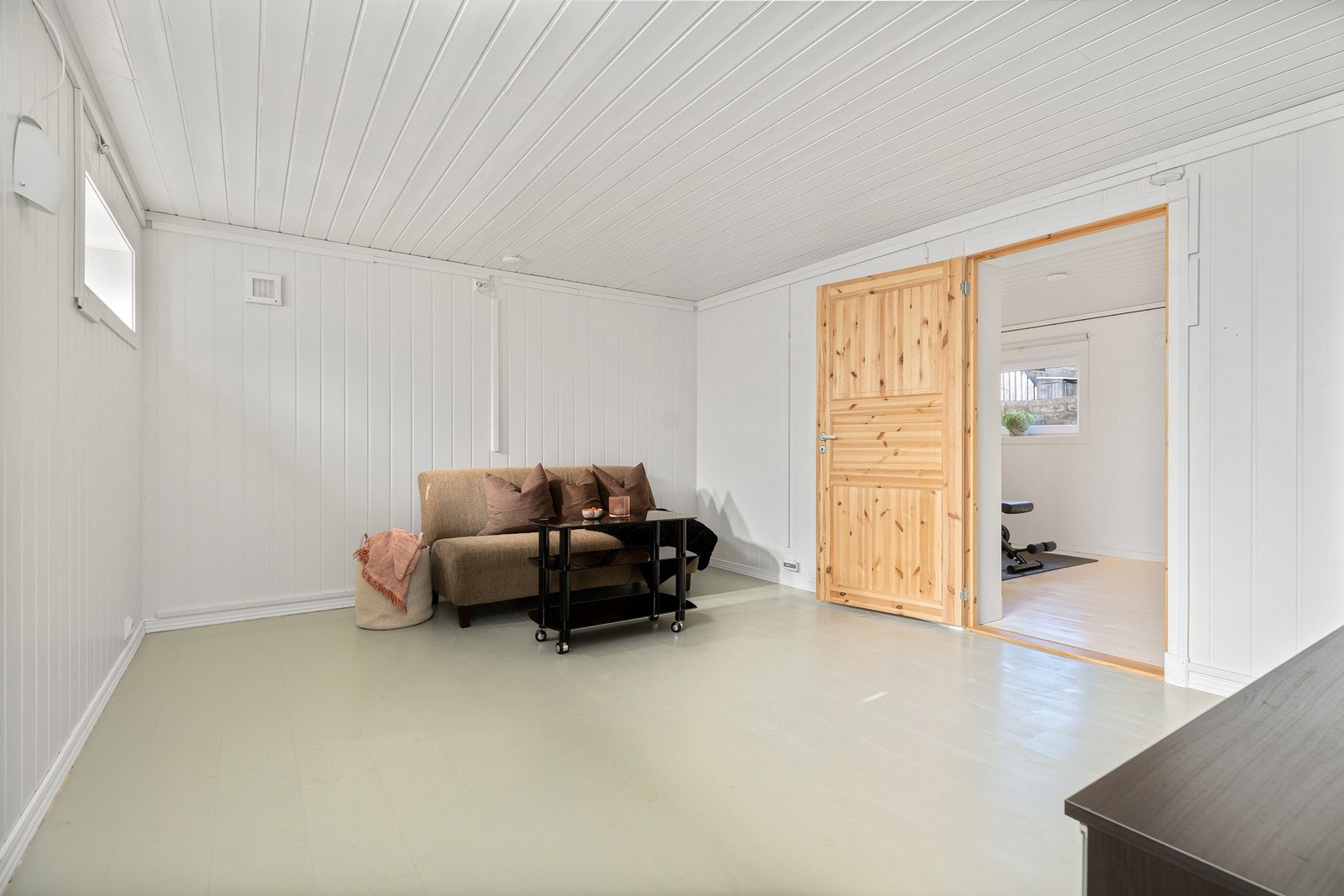 Hyggelig kjellerstue av god størrelse Galleribilde