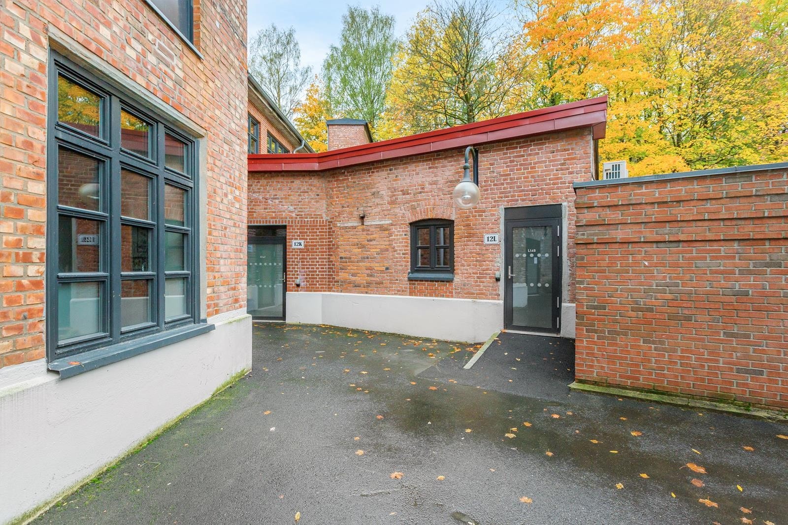 Leiligheten har egen inngang. Galleribilde