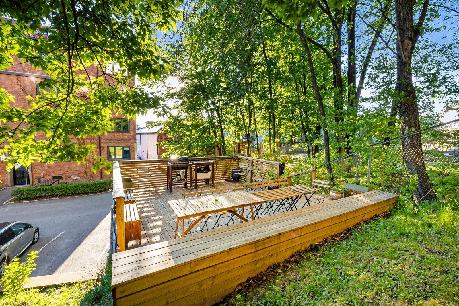 Her kan du grille og nyte fint vær Galleribilde