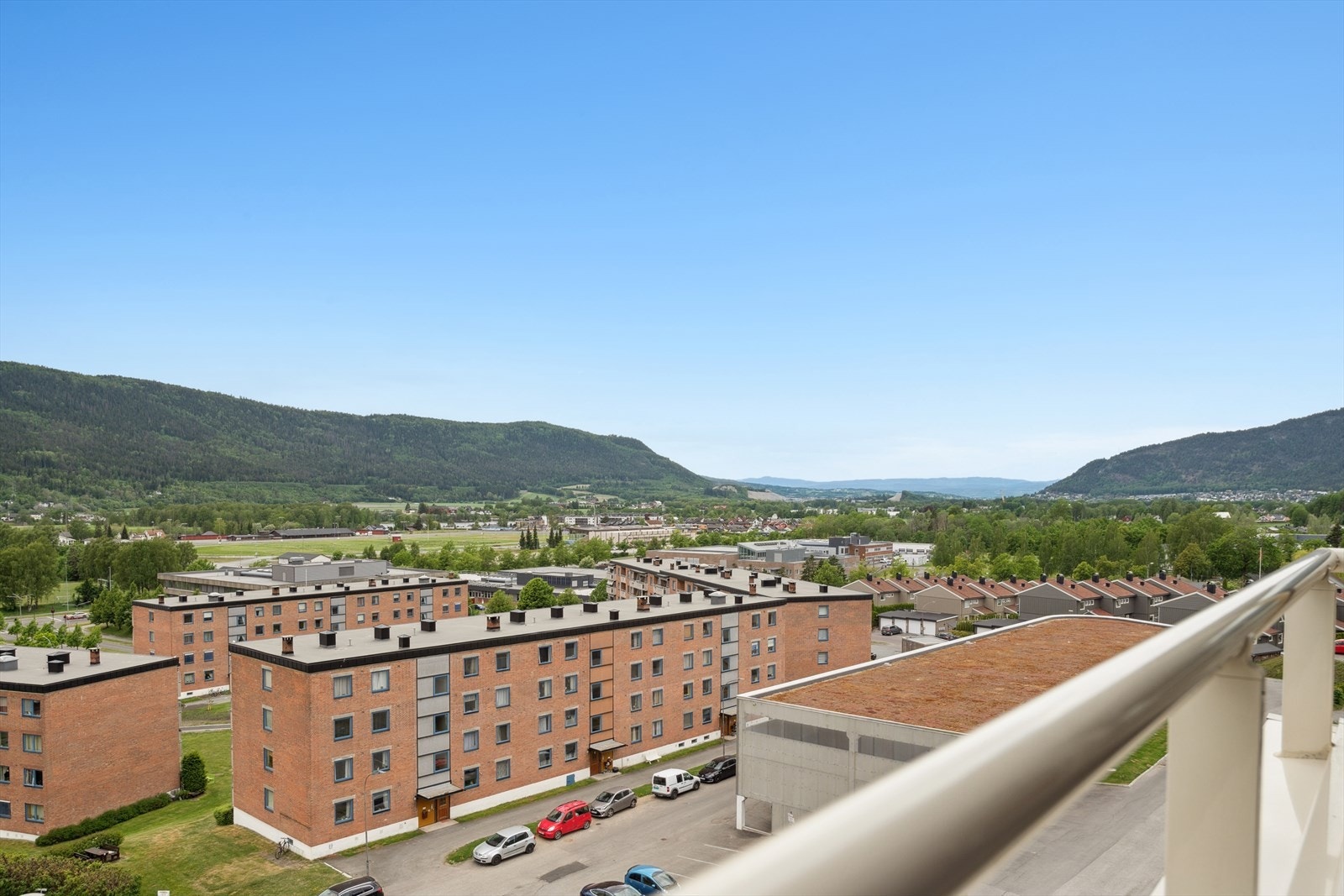 Utsikt fra balkong Galleribilde