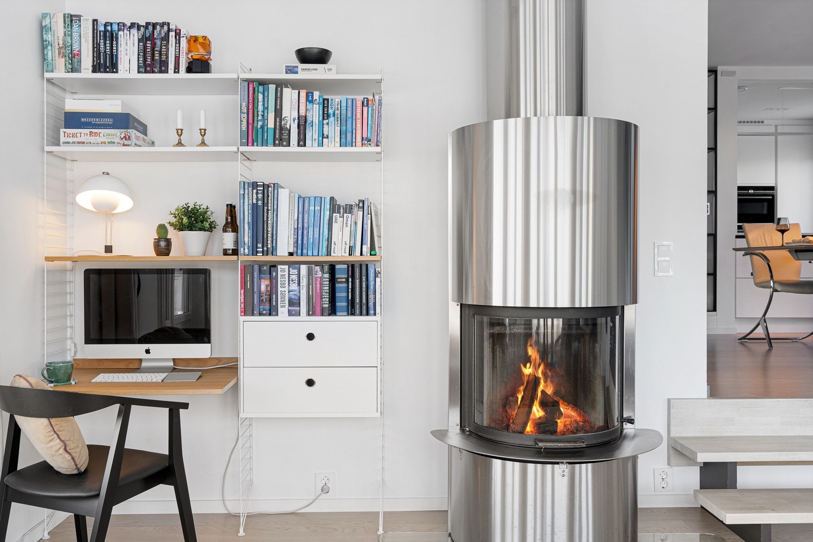 Lekker peisovn i stue Galleribilde