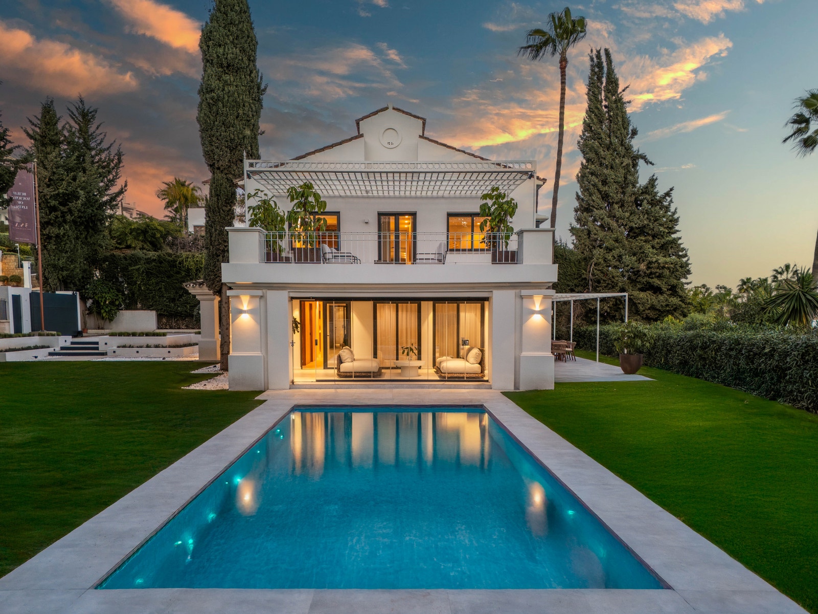 Flott enebolig totalt renovert i 2025. Galleribilde