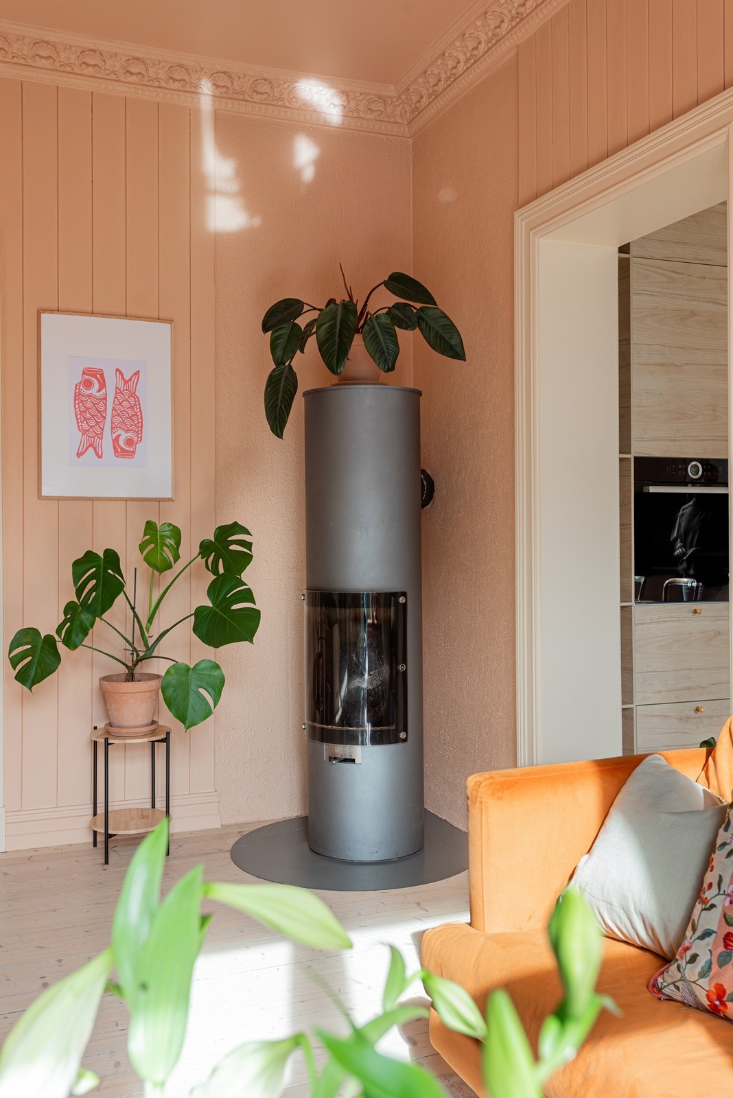 Hyggelig og velfungerende peis - perfekt for kalde høst- og vinterkvelder. Galleribilde