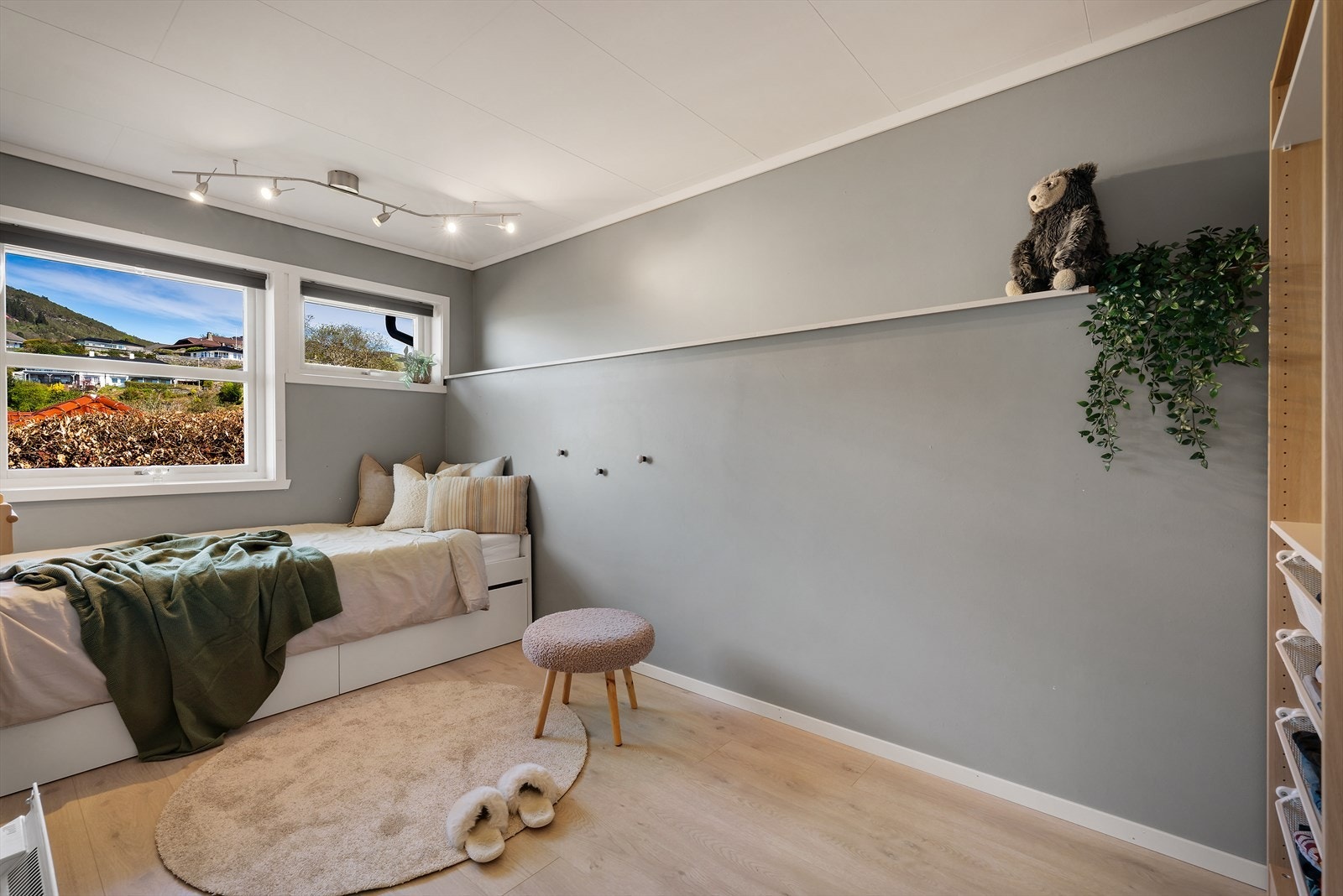 - Soverom 2 er også av god størrelse - Galleribilde