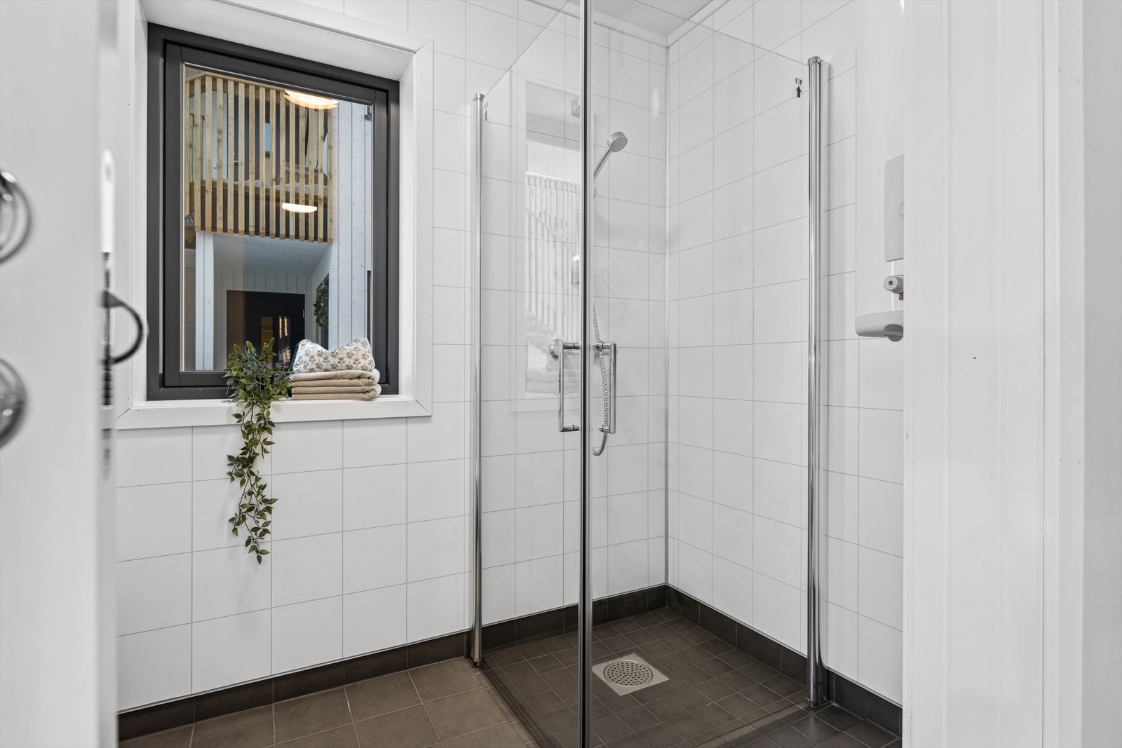 Under bereder er det opplegg til vaskemaskin. Galleribilde
