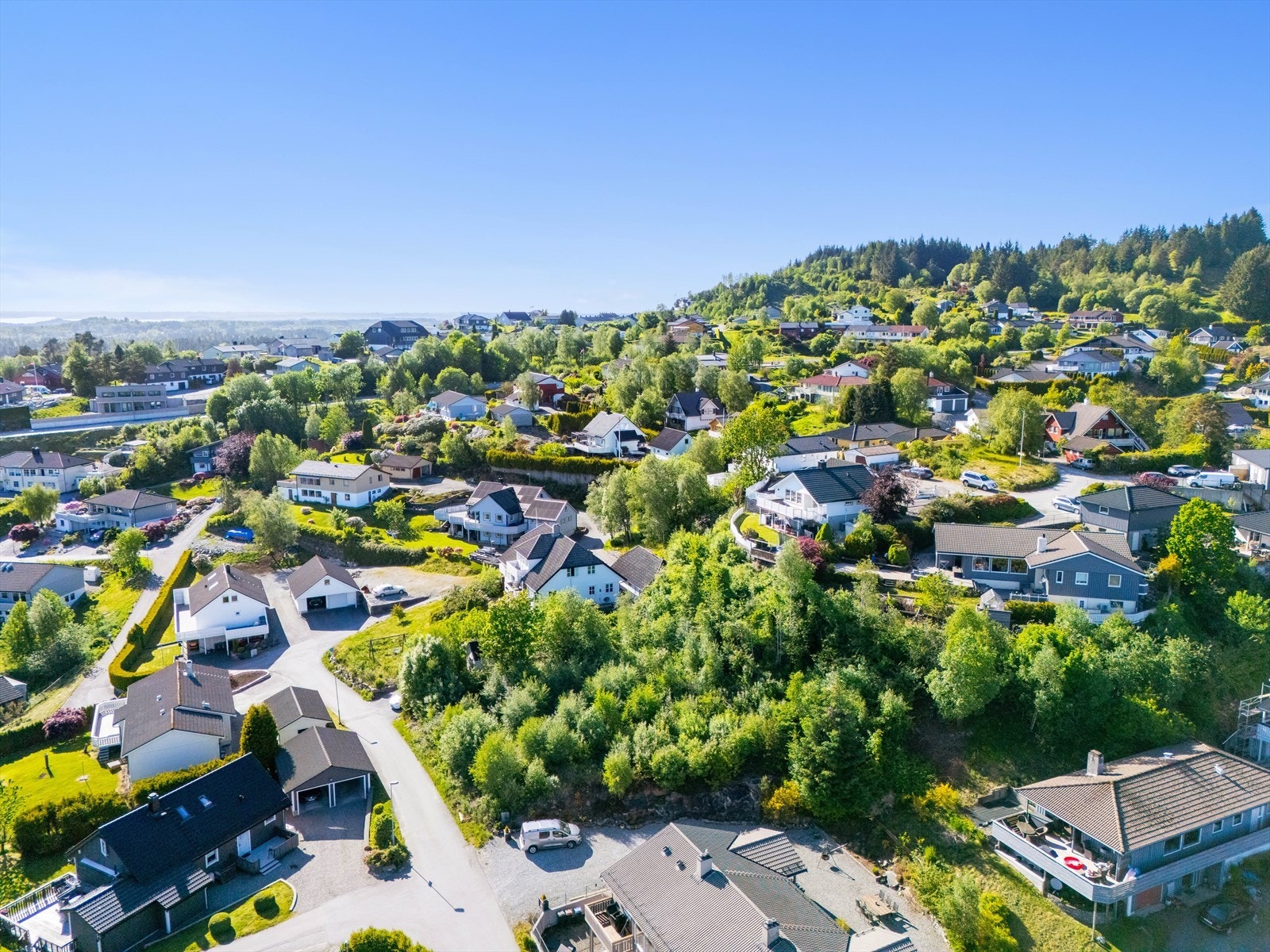 Kontakt gjerne megler ved ytterligere spørsmål om eiendommen. Galleribilde