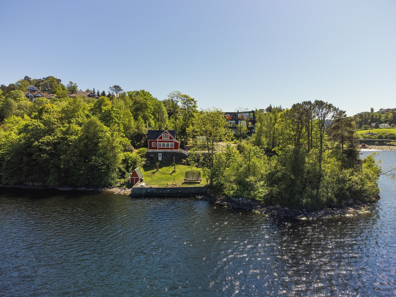 Velkommen til President Christies vei 9 - Presentert av Tor Ramsøy ved EIE Eiendomsmegling. Foto: Alexander Vie. Galleribilde