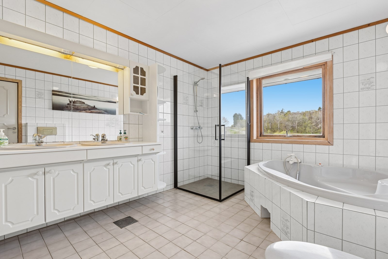 Baderom. Galleribilde