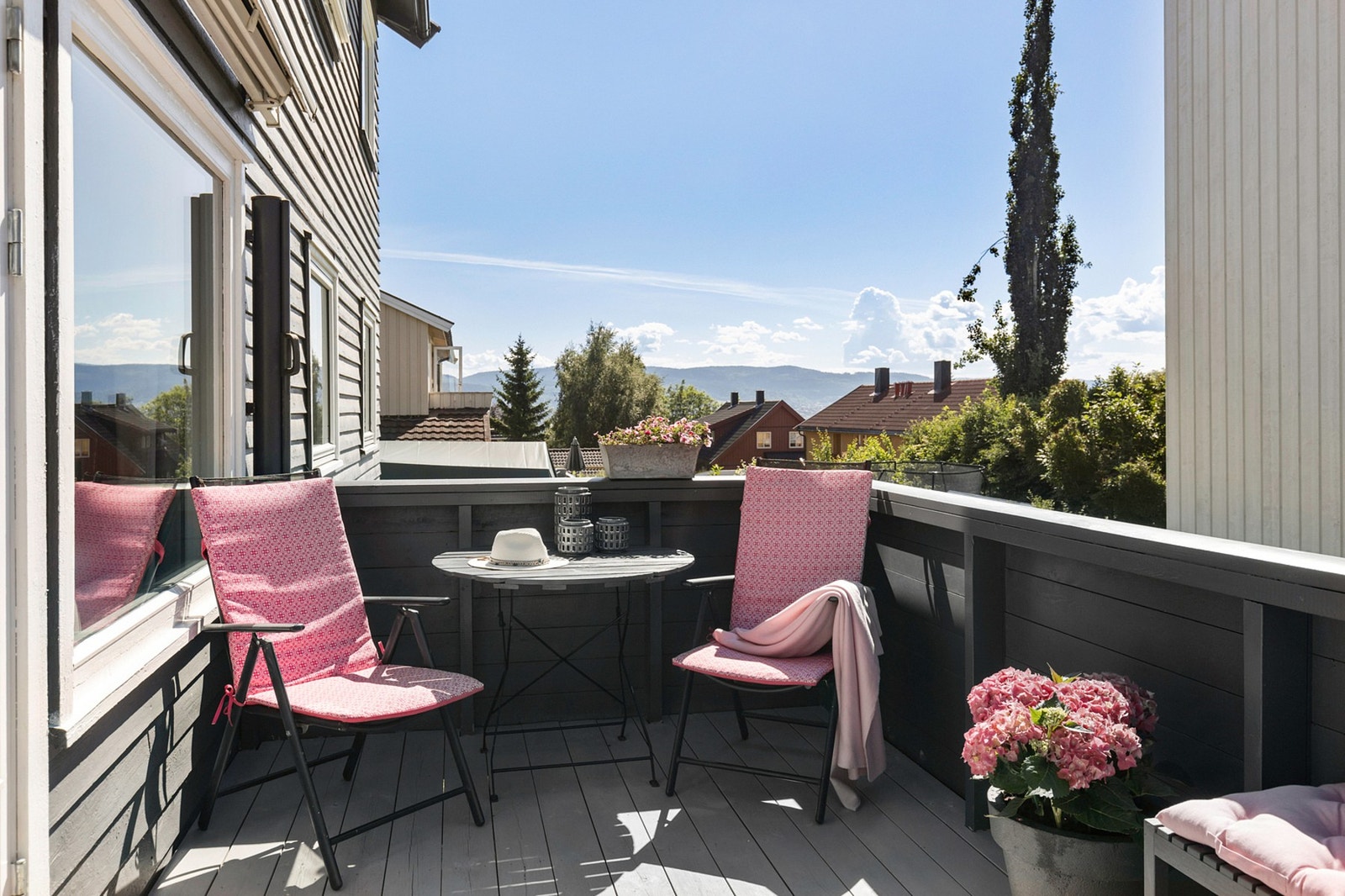 Flotte solforhold. (bilde er tatt fra tidligere salg) Galleribilde