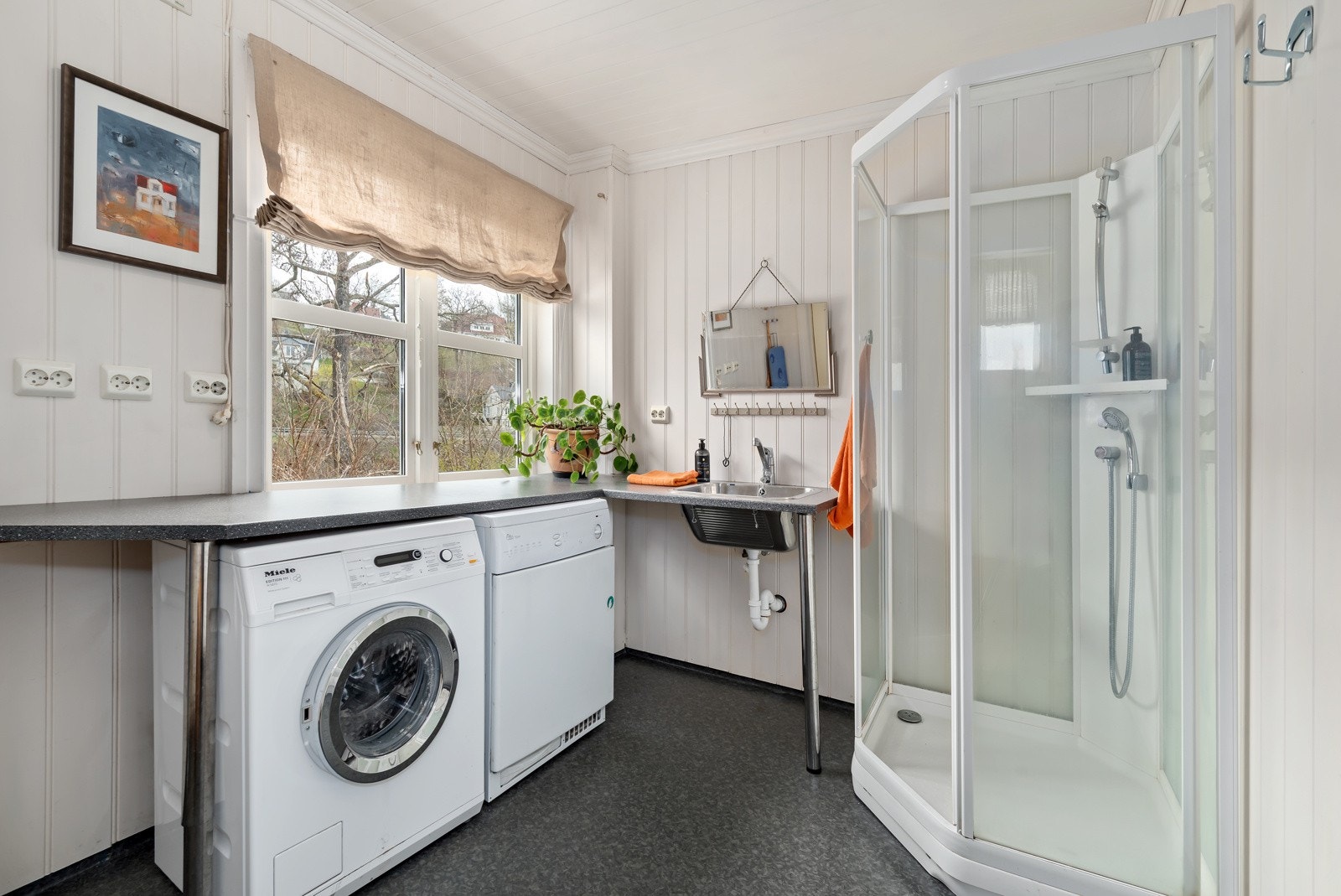 Bad/vaskerom fra 2006. Galleribilde