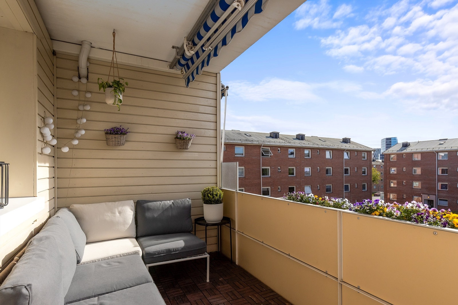 Her kan man nyte årets varmere dager i godt selskap fra venner og familie. Galleribilde