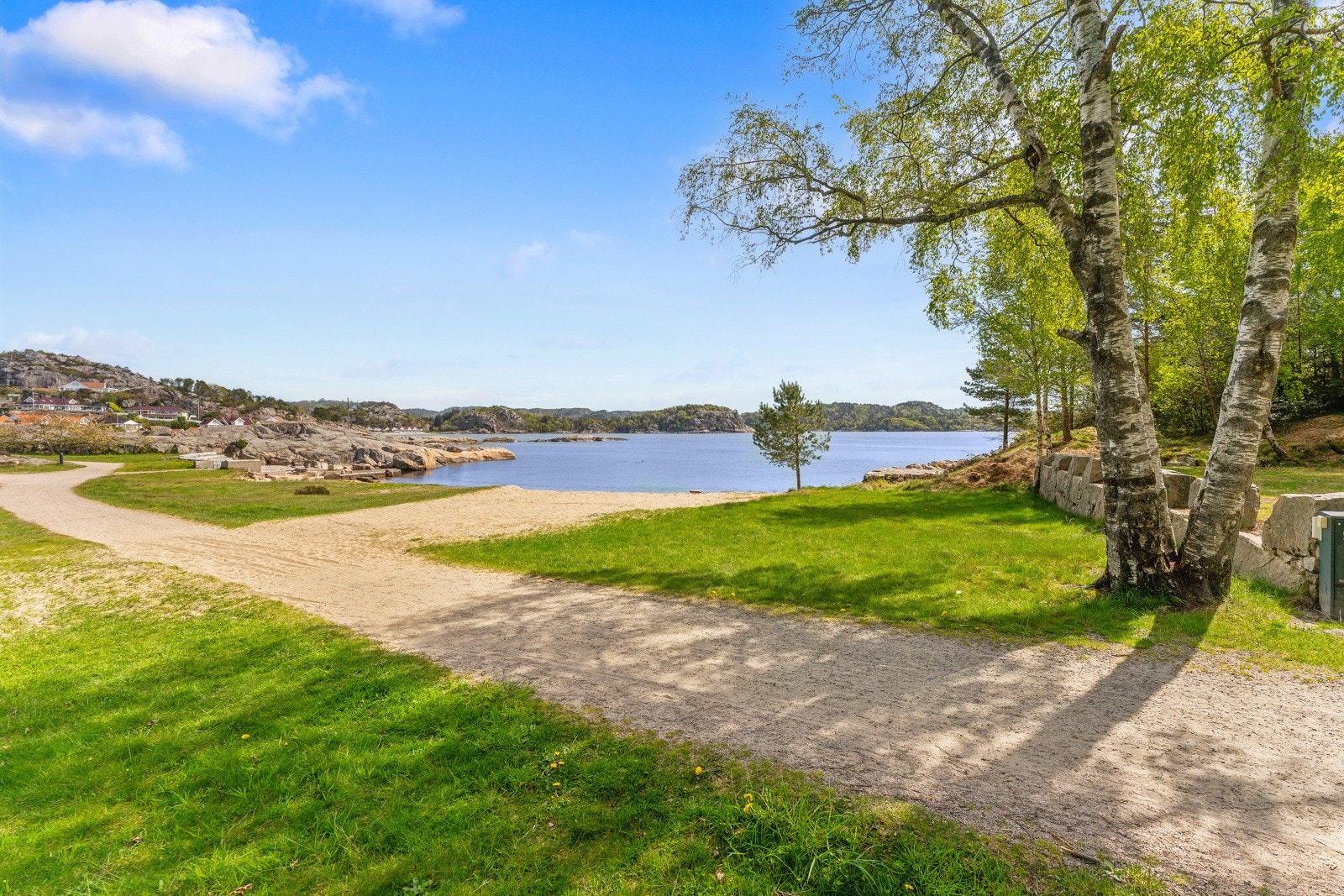 Idylliske Kråkeviga ligger bare en liten spasertur unna. Galleribilde