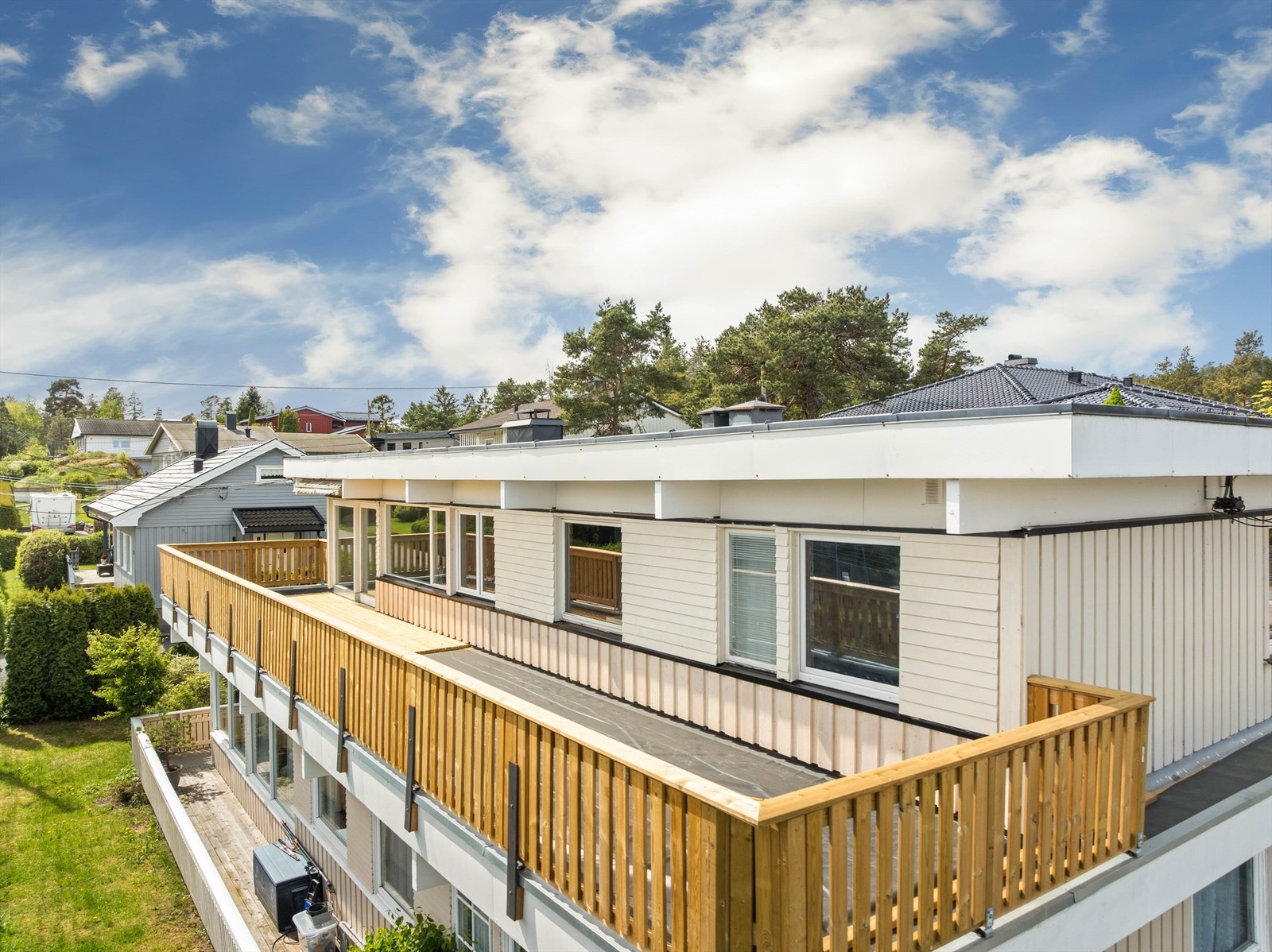 På terrassen er utbedringer utført så nylig som i 2024. Galleribilde