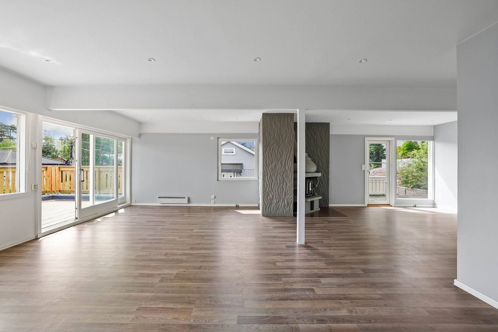 I senere år er det utført både ombygging og oppussing i boligen. Galleribilde