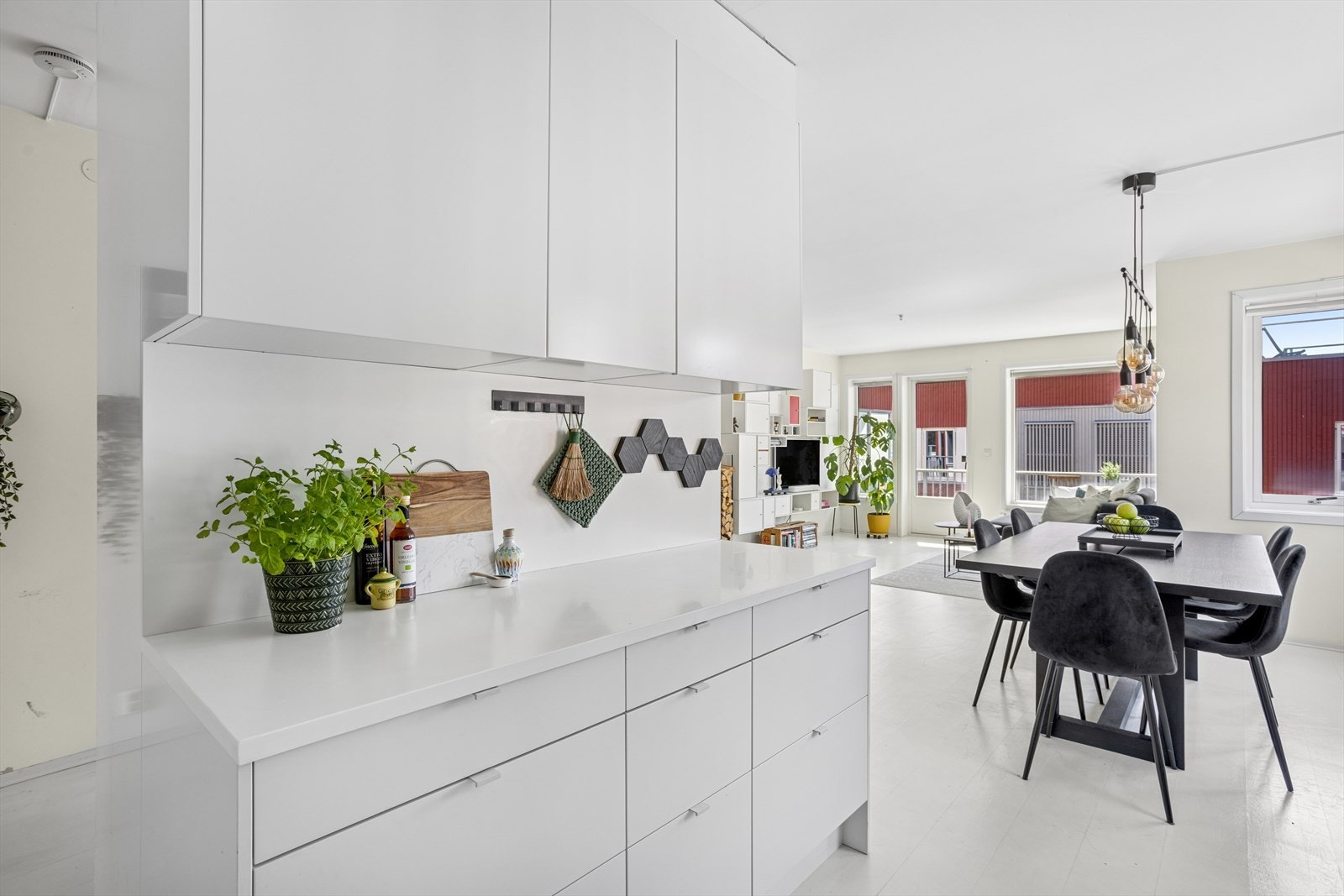 Benkeplate i Corian. Galleribilde