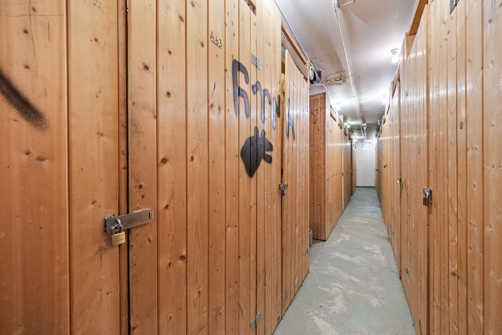 Det medfølger bod i kjeller og matbod Galleribilde