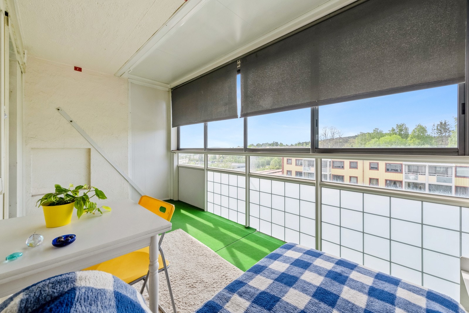 Her er det god plass til utemøbler. Galleribilde