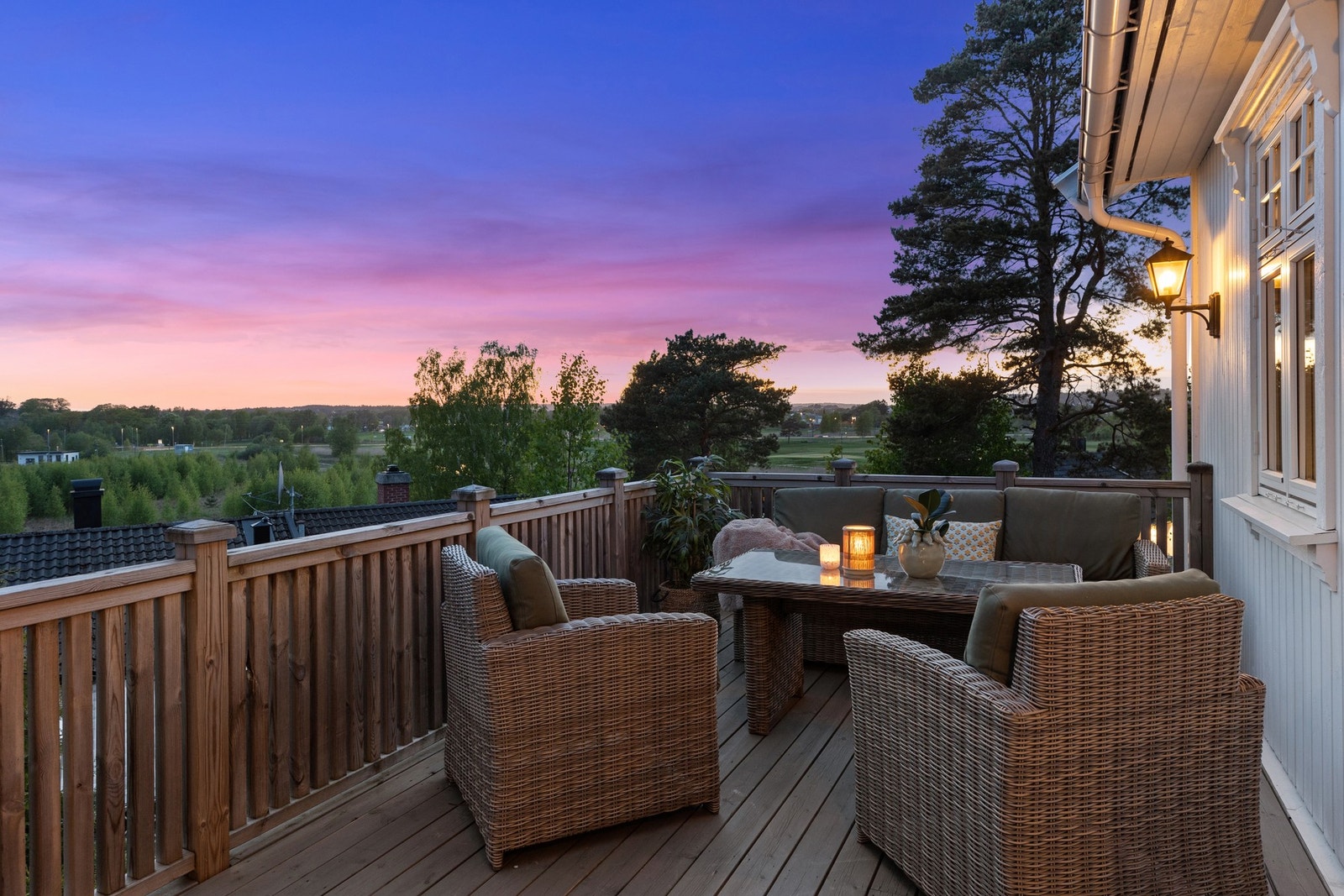 Fantastisk utsikt, golfbanen og turløypene er nærmeste nabo Galleribilde