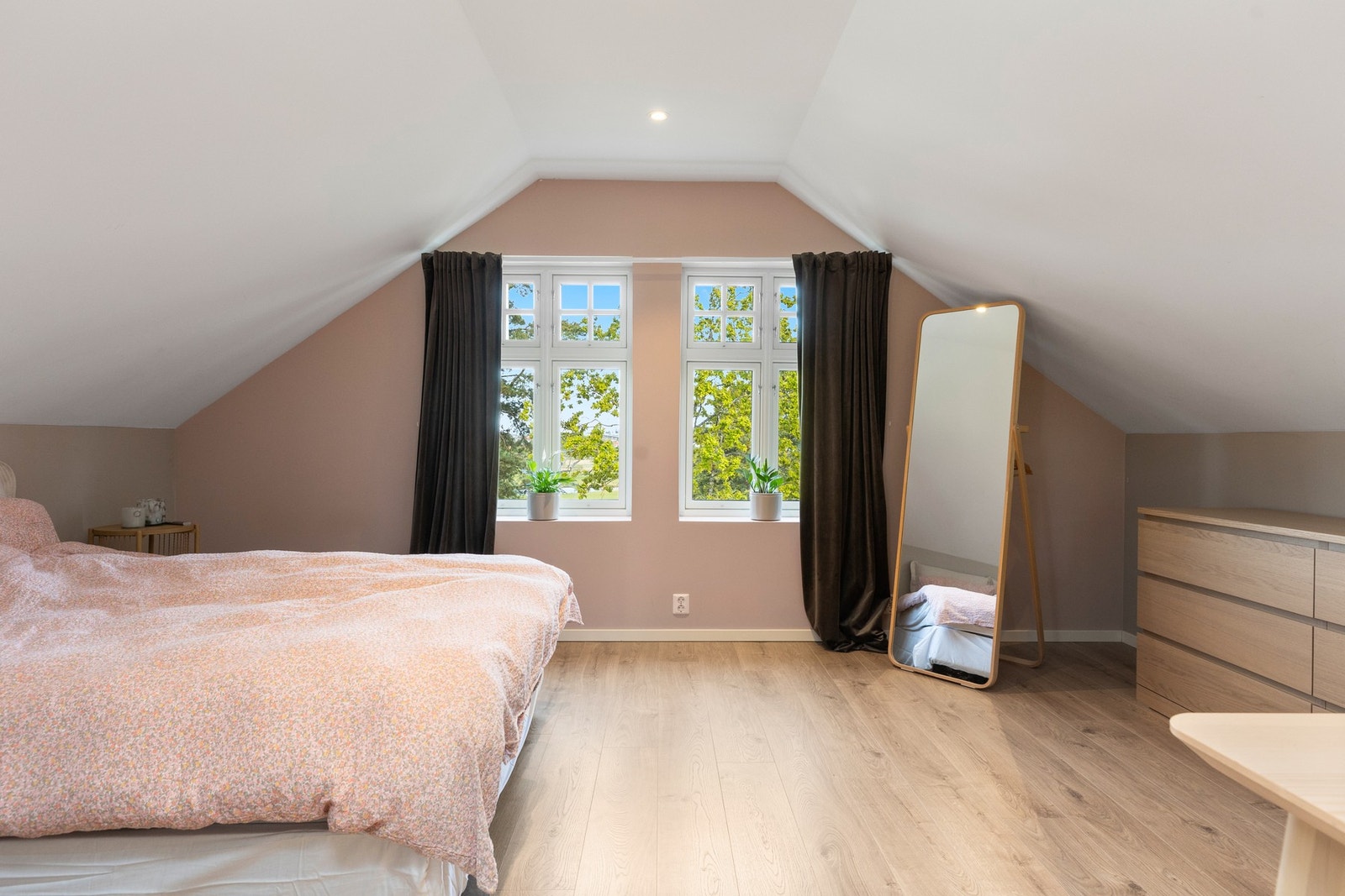 Soverom #4 Galleribilde