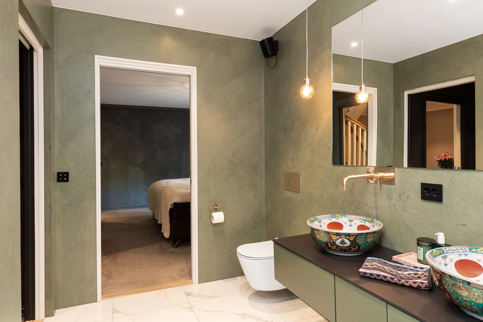 Badene er moderne og delikate Galleribilde