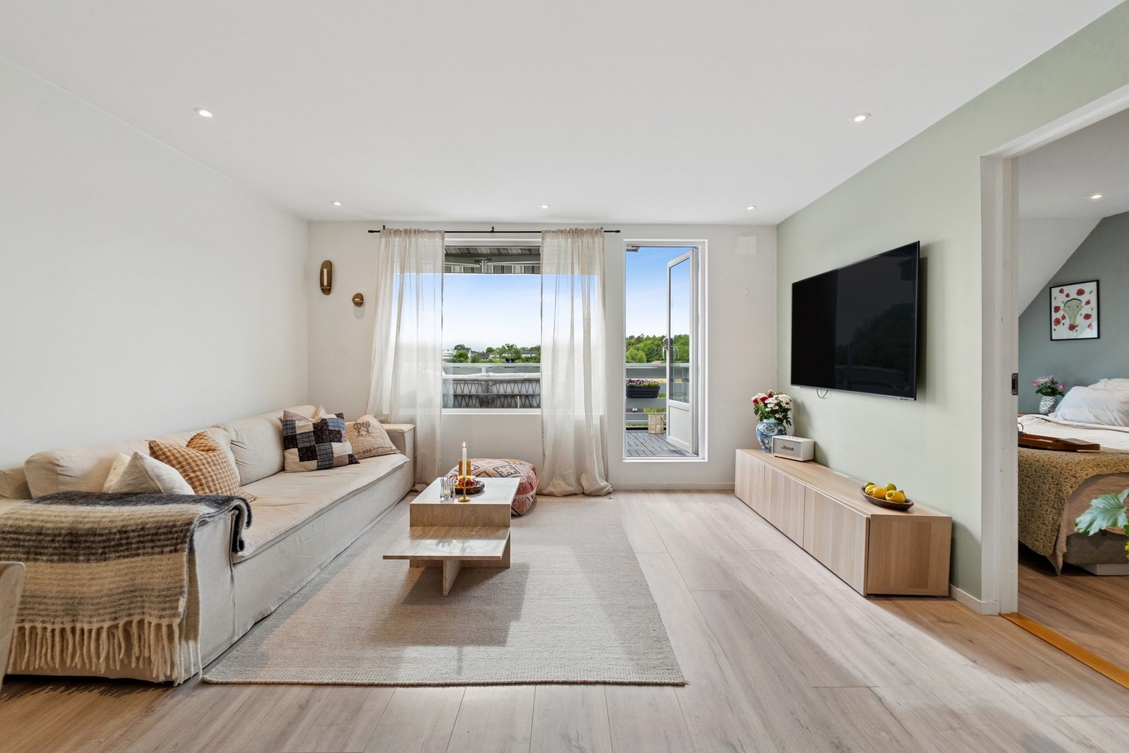 Vi har gleden av å presentere denne flotte leiligheten. Velkommen til Bekkestien 18F! Galleribilde