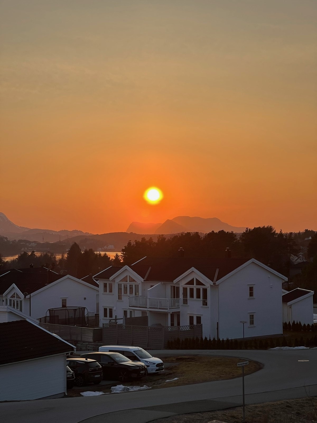 Flott bilde av solnedgang tatt av selger Galleribilde