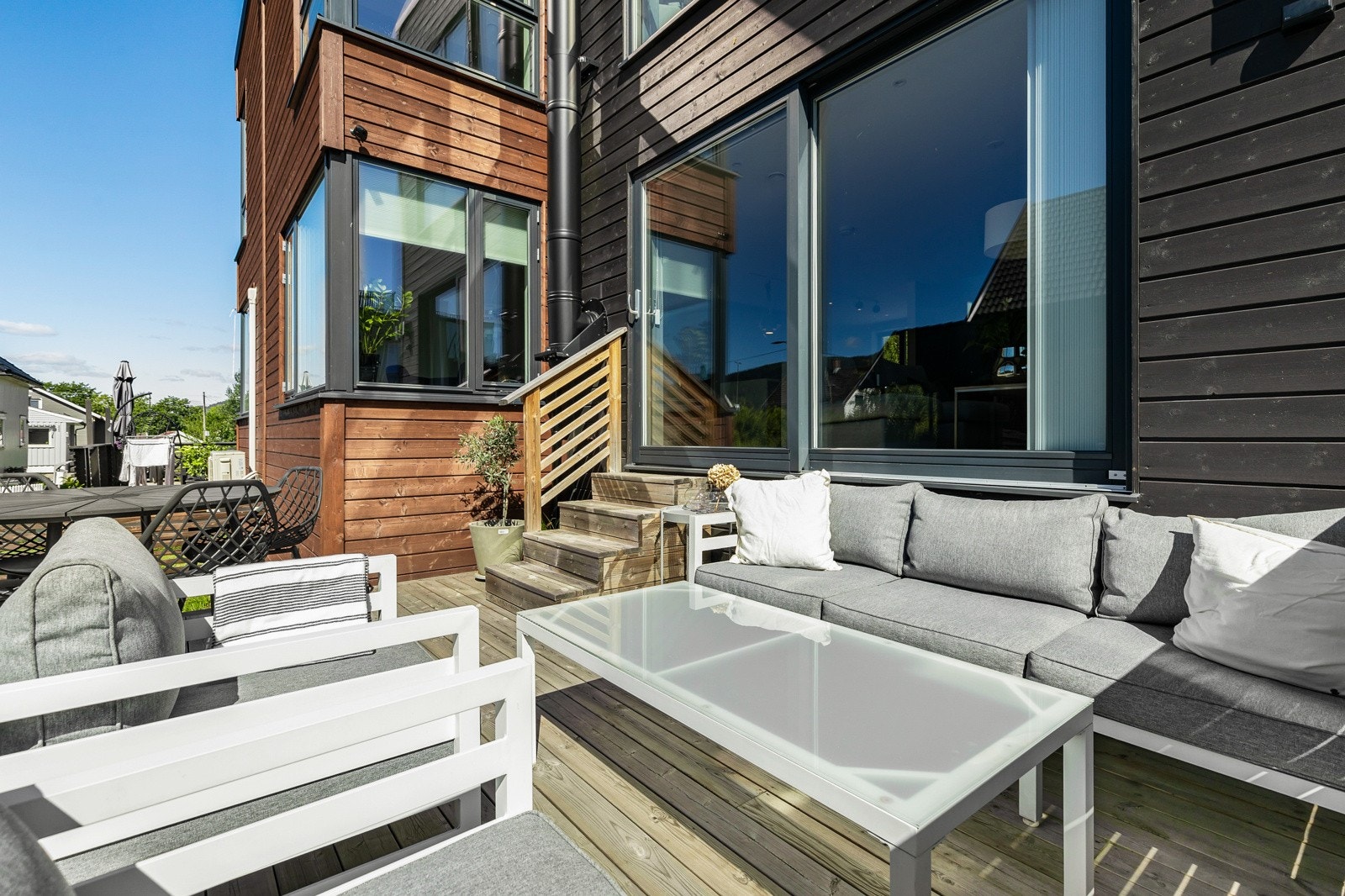 16 m² sydvendt terrasse Galleribilde