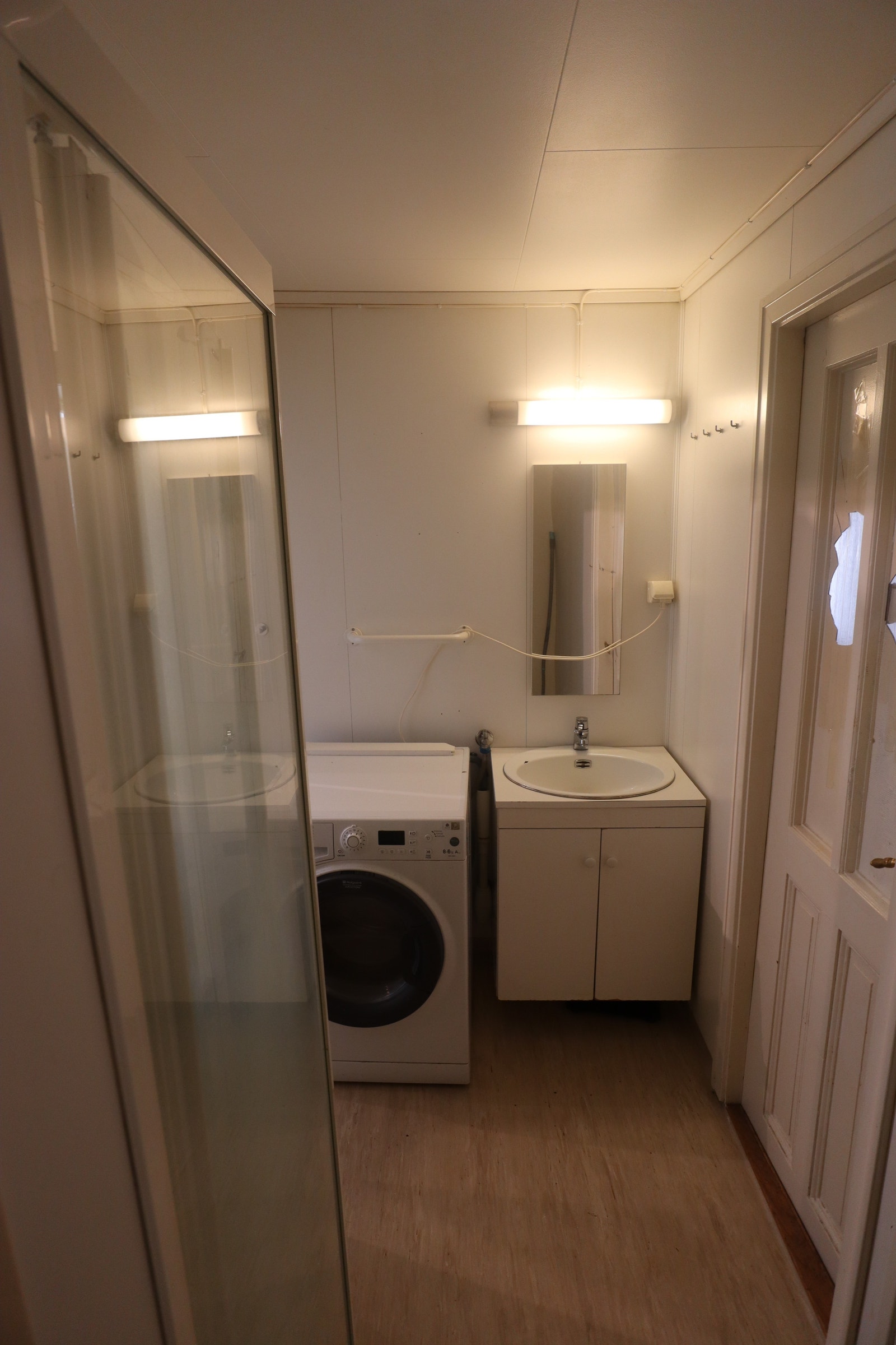 Bad - oppvaskmaskin følger med Galleribilde