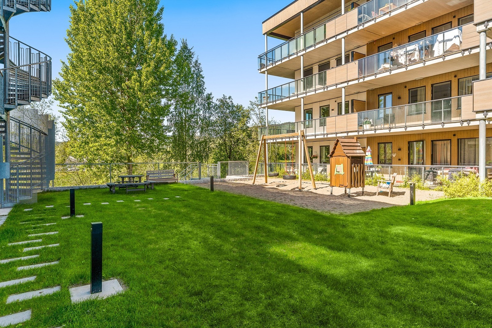 DSC09980v.JPG Galleribilde