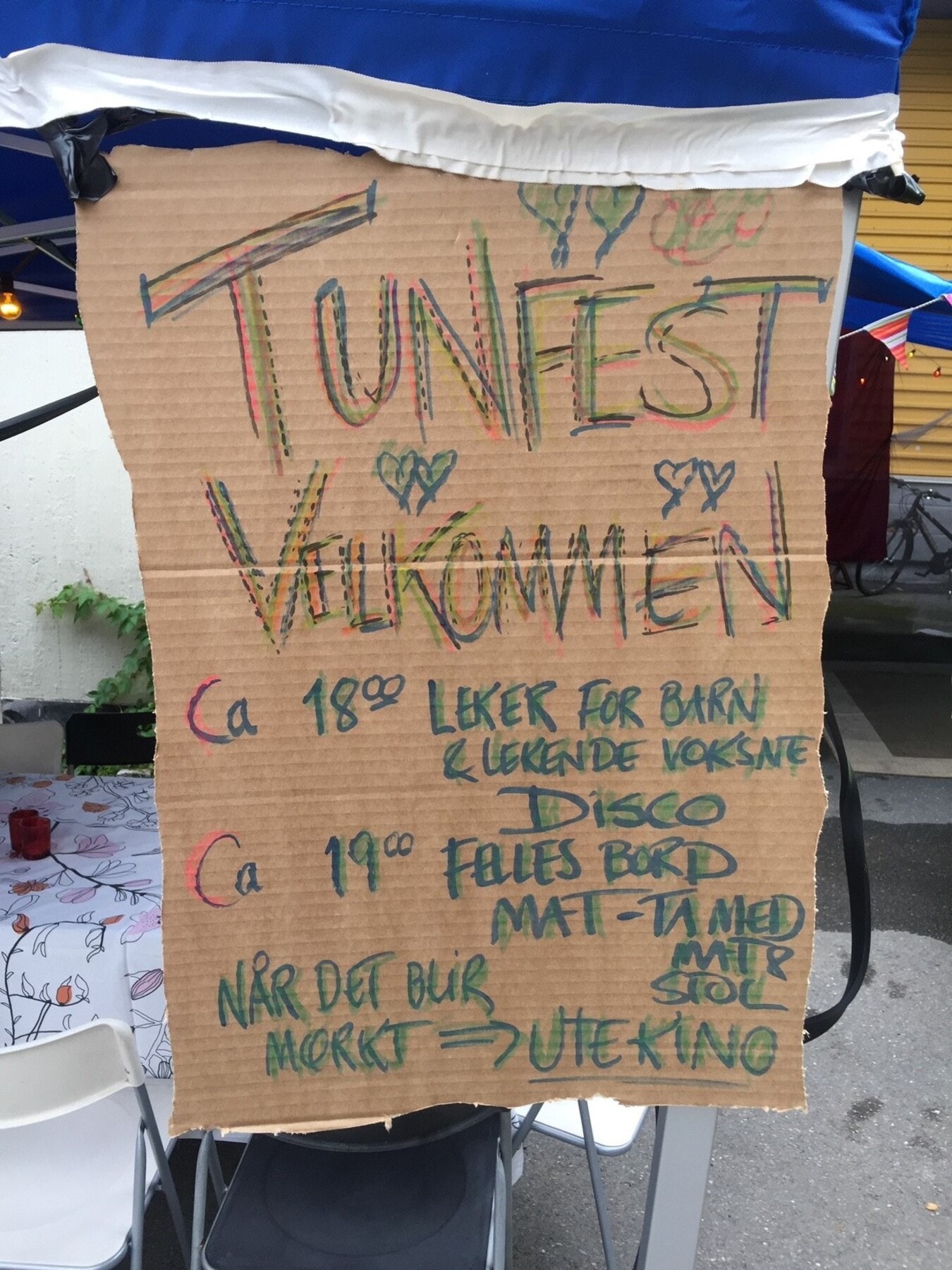 Det arrangeres hyggelige arrangementer i borettslaget som spontane tunfester, kino etc. Galleribilde