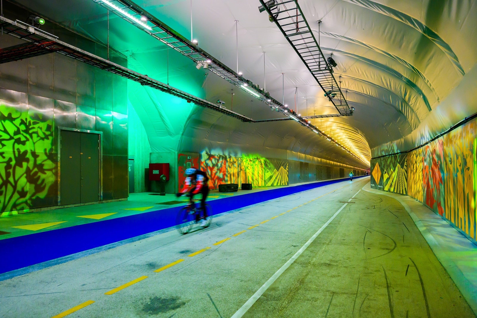 - Her finner du og Europas lengste gang/sykkeltunnel til Minde. Alt tilrettelagt for å bo litt utenfor sentrum men fremdeles bo med lett og kort tilkomst til øvrige bydeler - Galleribilde