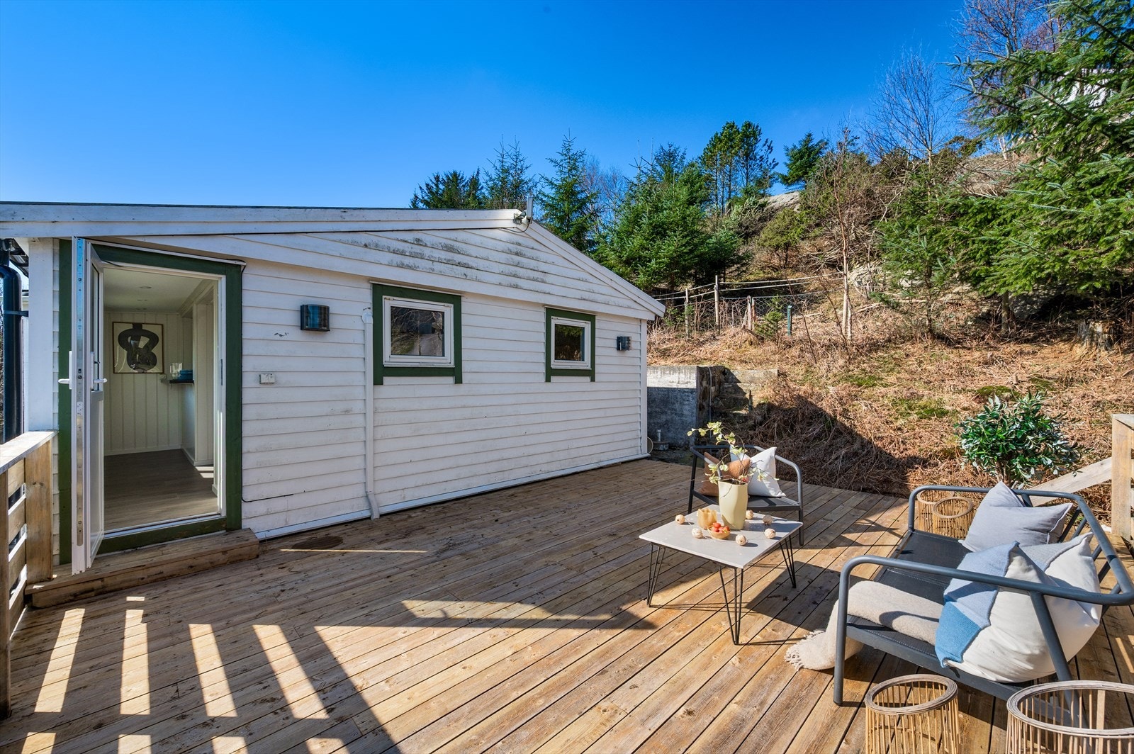 - La oss ta turen inn i boligen - Galleribilde