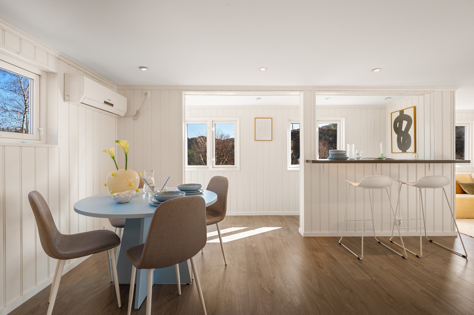 - Kjøkkenet har gode muligheter for å innrede flere hyggelige sitteområder - Galleribilde