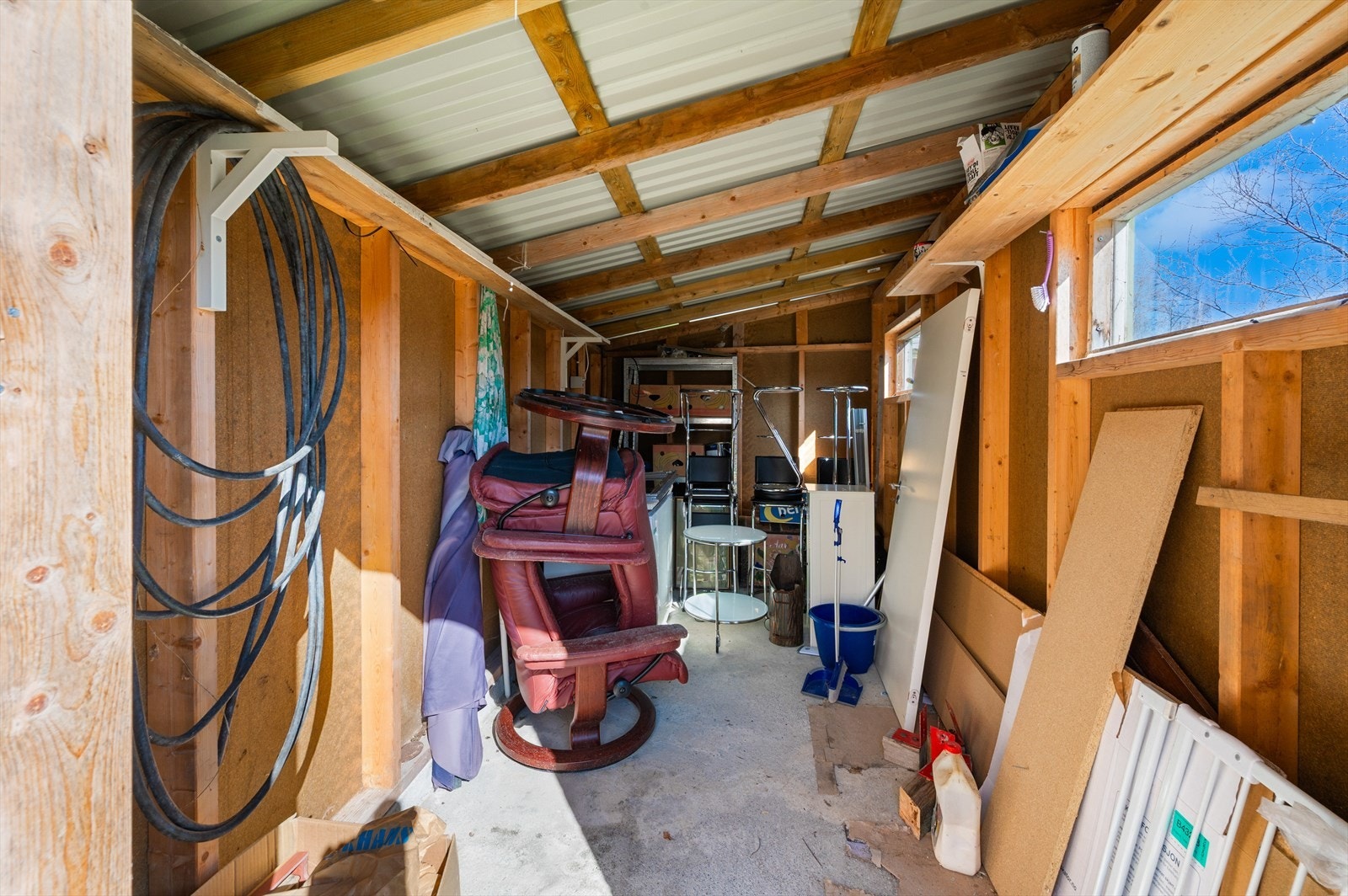 - Boden gir god plass til oppbevaring - Galleribilde