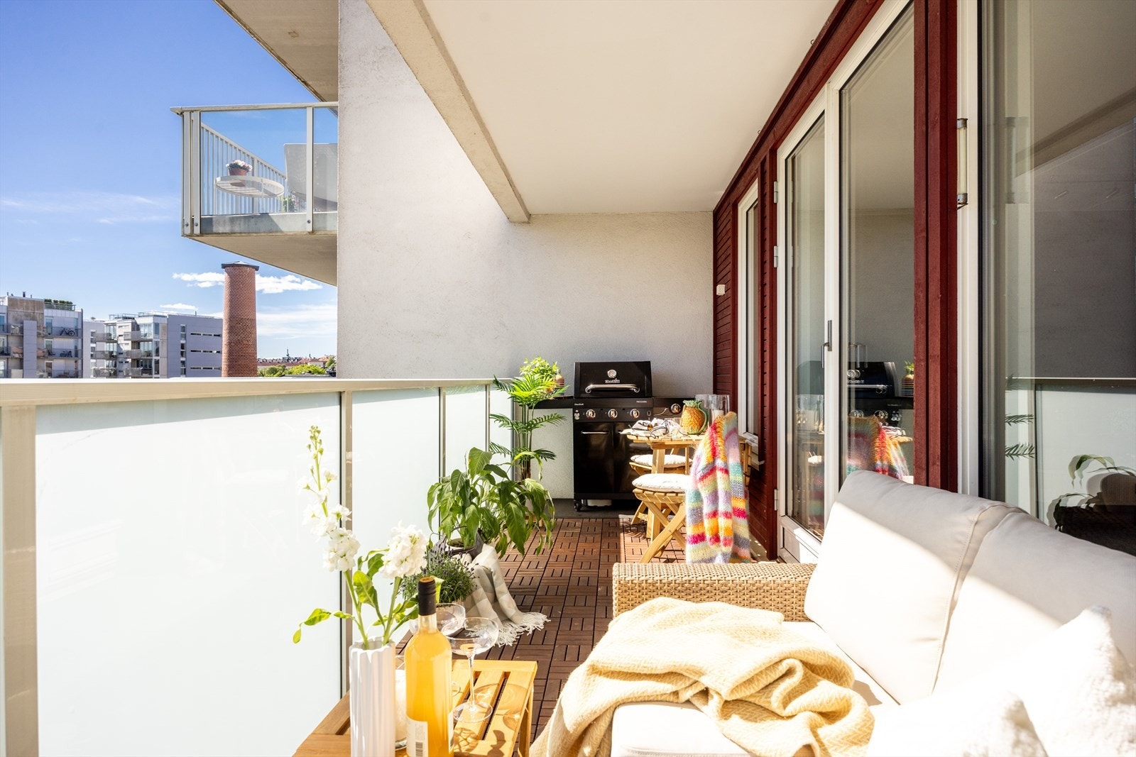 - Her er det sol fra morgen til omtrent klokken 17 - Galleribilde